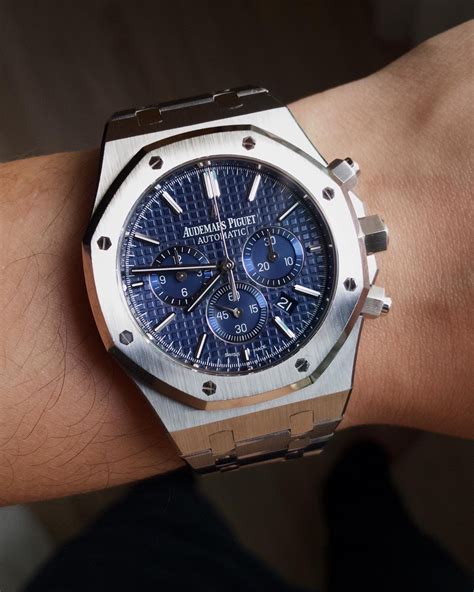 audemars piguet royal oak chronograph youtube|Audemars Piguet royal oak donna.